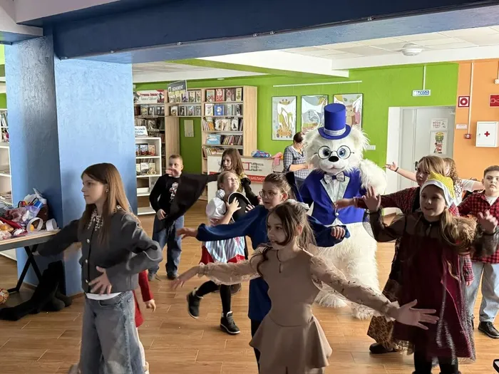 BuziW3UZ5o-jPqx4wwX3mBrArPxMsyU2mnGnLiYY_ArmHjFI7pdFLyrvjbr_cbkkvjHYw5BG7EZpHmtpS8pjemQ0