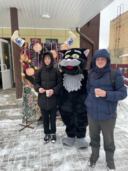 -F6V5MY01pfCUKd47ggkMXKG14p4ppL75L1q3adY_Mofv8xlhMr7eXkxfntnwHdGJvu_BcQMLAgWLDxcmFblT9XP