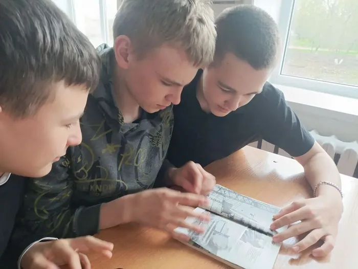 f824fd22-7afd-42e2-a525-195abe1966e0